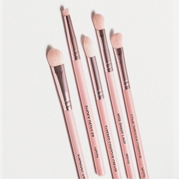 Pink Makeup Brush Set - Picture 2 of 4